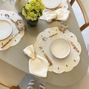 Conjunto Camélia (cor: Marfim) + Porta-guardanapo Murano (cor: Fendi)